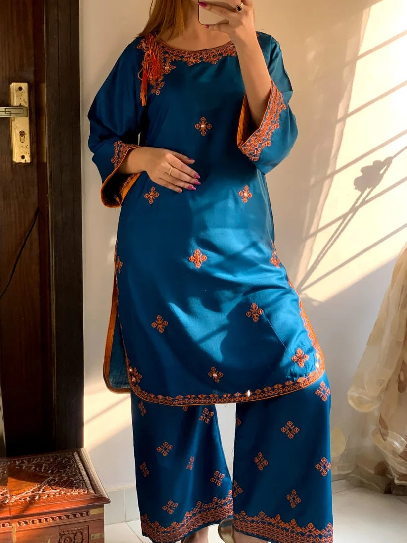 Fancy linen Embroidery With Mirror Work